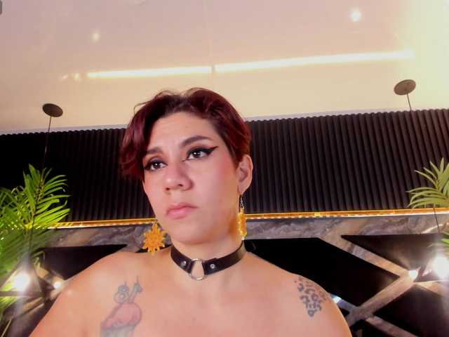 Dirty-Sandy live cam on BongaCams