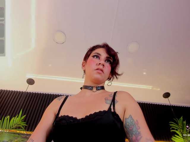 Dirty-Sandy live cam on BongaCams