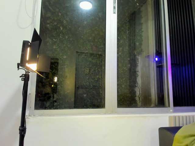 Dirty-Sandy live cam on BongaCams
