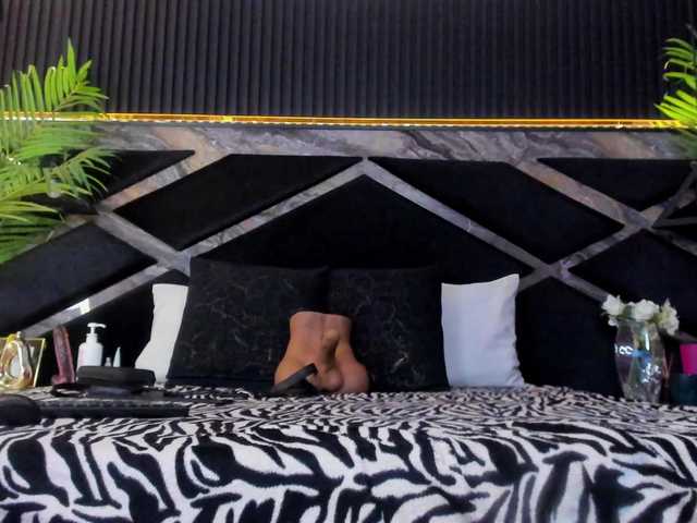 Dirty-Sandy live cam