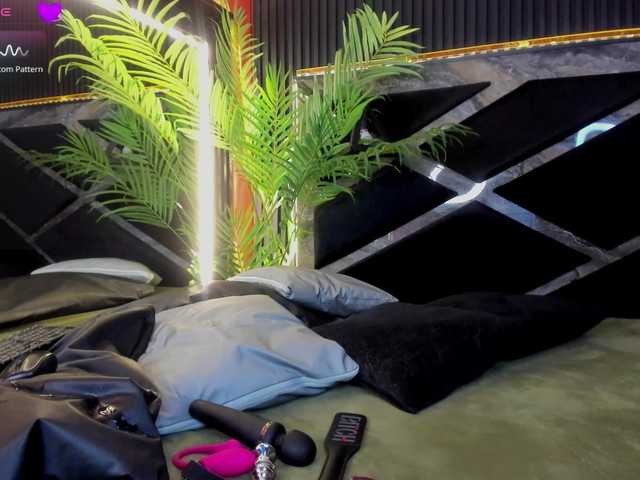 Dirty-Sandy live cam on BongaCams