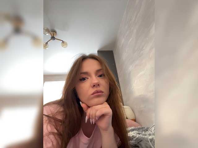 OlivkaVif live cam on BongaCams
