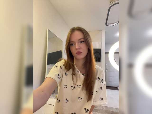 OlivkaVif live cam on BongaCams