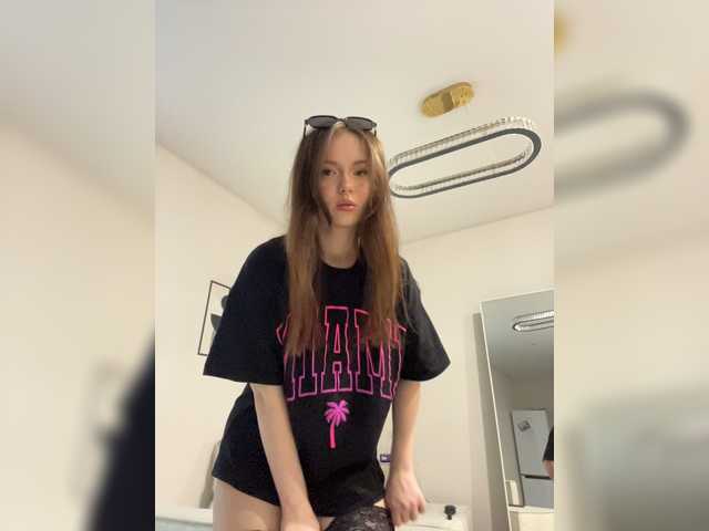  OlivkaVif chat room