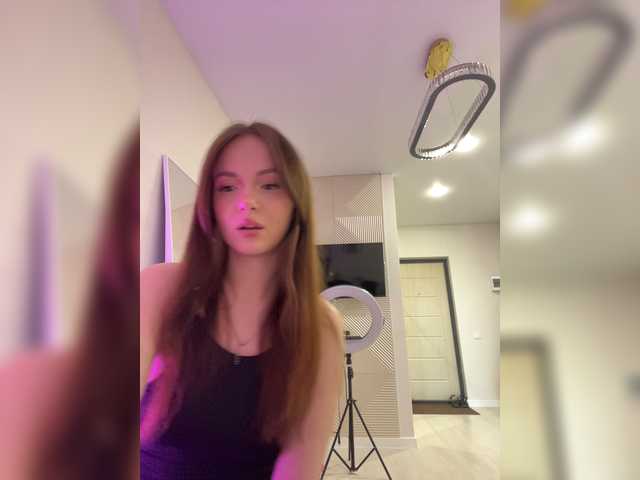 OlivkaVif live cam on BongaCams