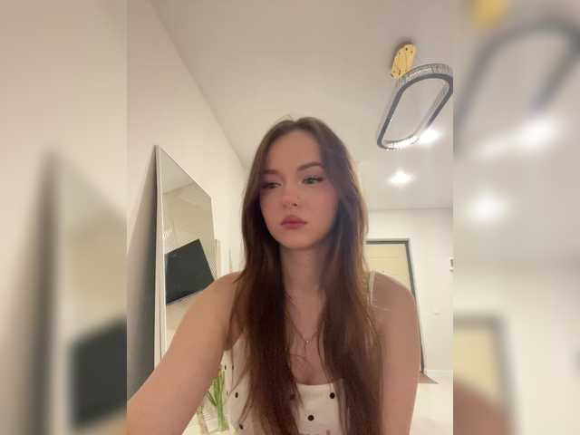 OlivkaVif live cam on BongaCams