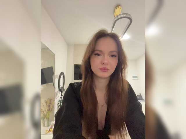 OlivkaVif live cam on BongaCams