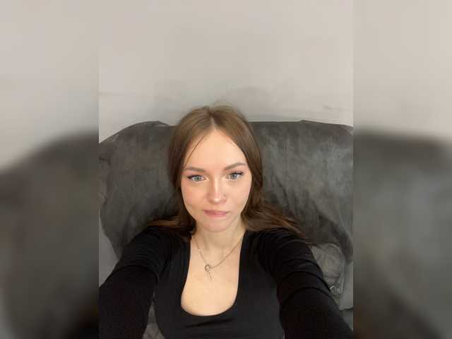 OlivkaVif live cam on BongaCams