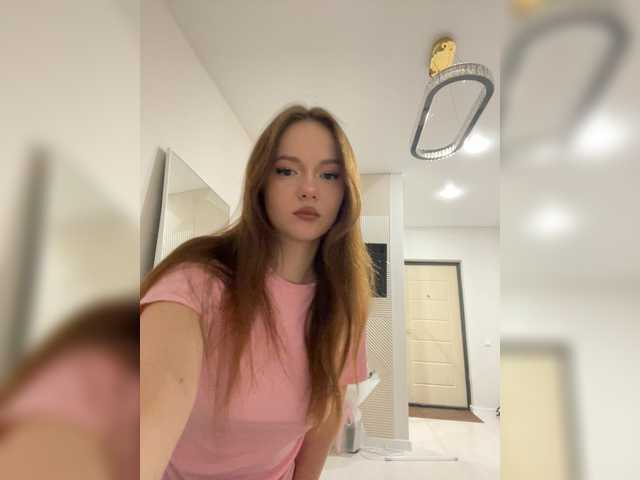 OlivkaVif live cam on BongaCams