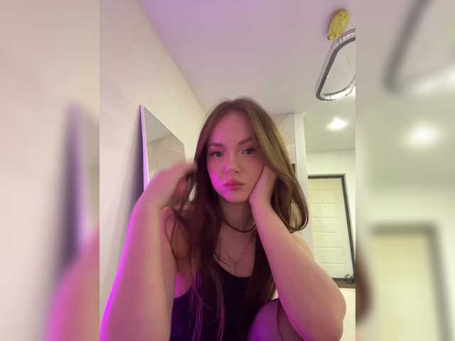 OlivkaVif live cam on BongaCams