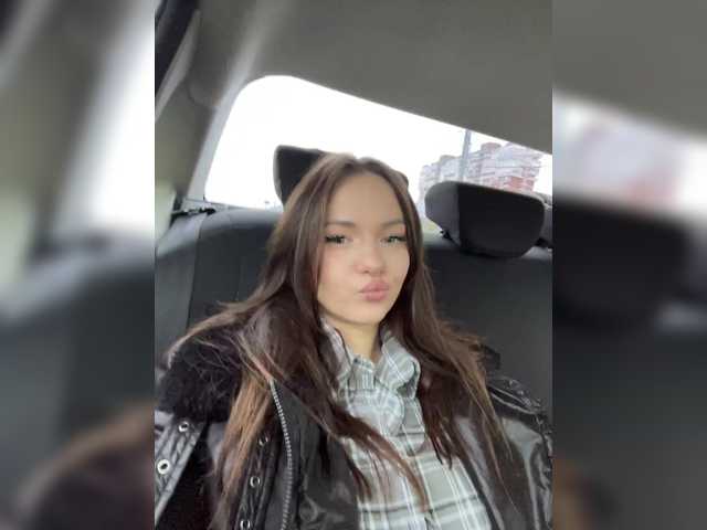 OlivkaVif live cam