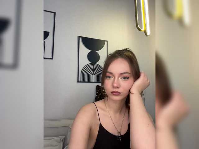 OlivkaVif live cam on BongaCams