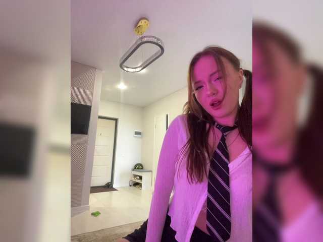 OlivkaVif live cam on BongaCams