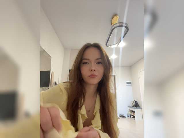 OlivkaVif live webcam show