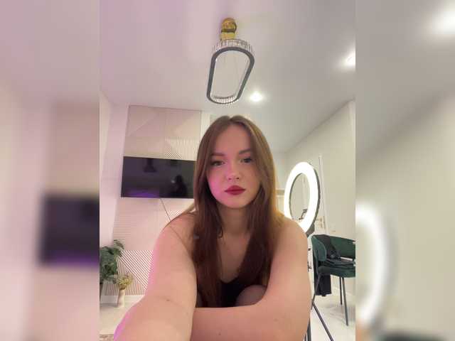 OlivkaVif live cam on BongaCams