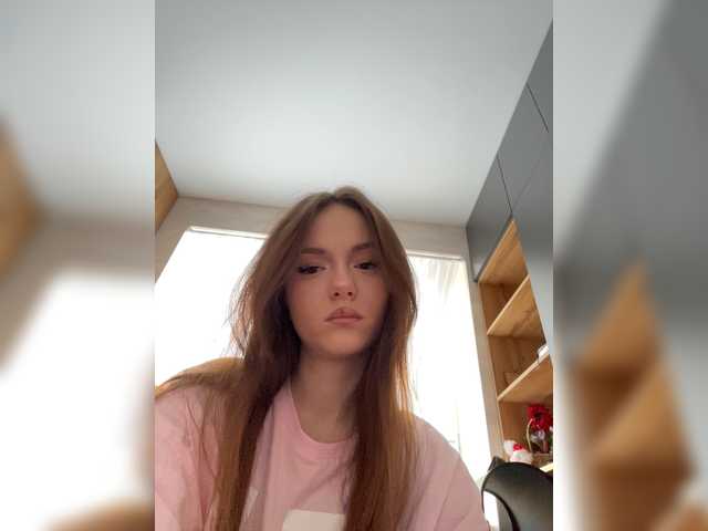OlivkaVif live cam on BongaCams