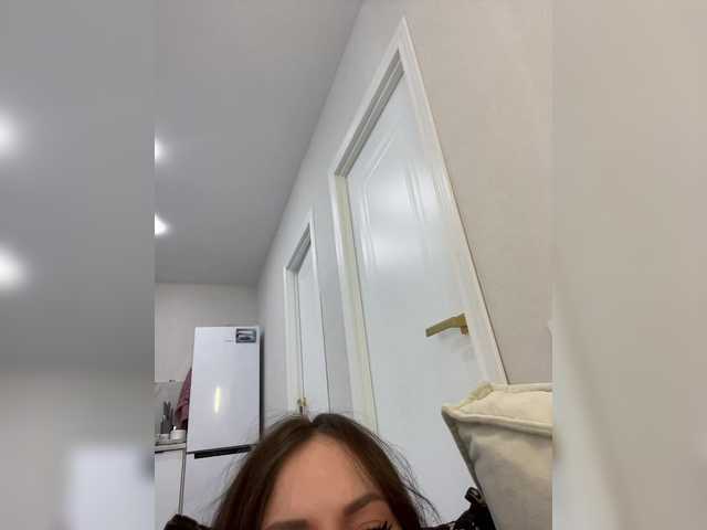 OlivkaVif live cam