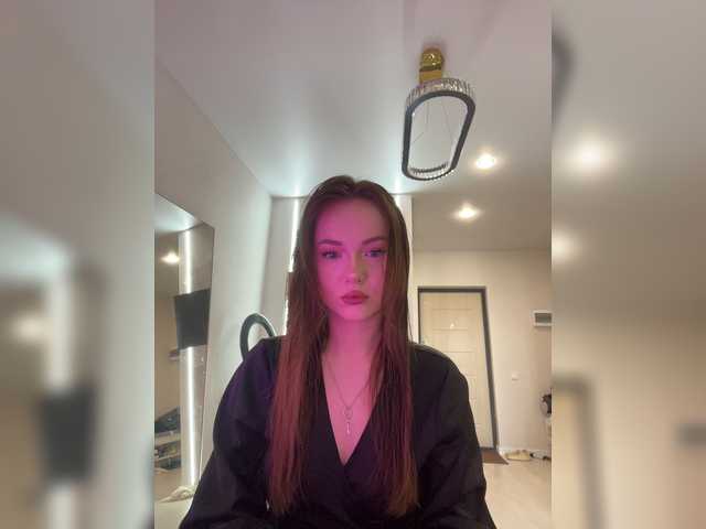 OlivkaVif live cam on BongaCams