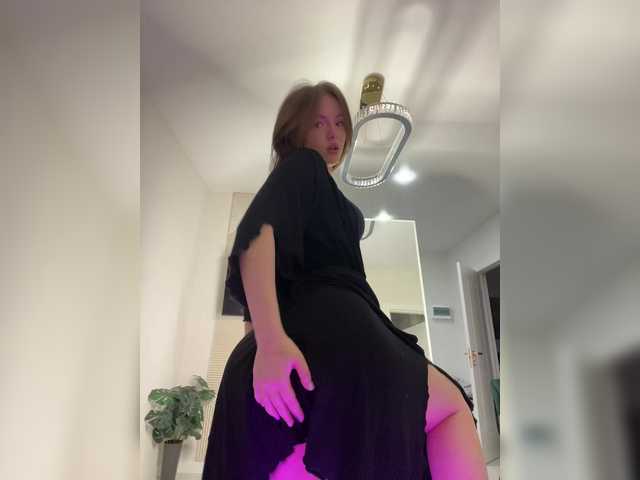 OlivkaVif live cam