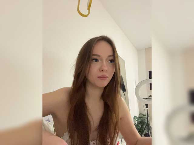 OlivkaVif live cam on BongaCams