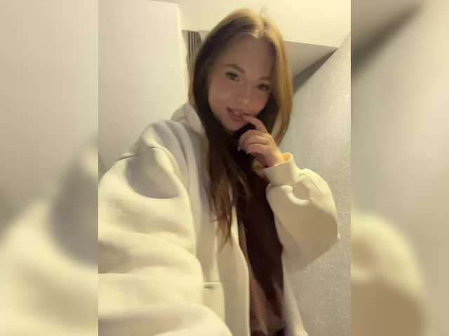 OlivkaVif's BongaCams show and profile