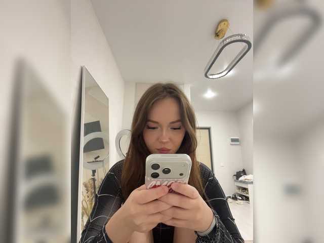 OlivkaVif live cam on BongaCams