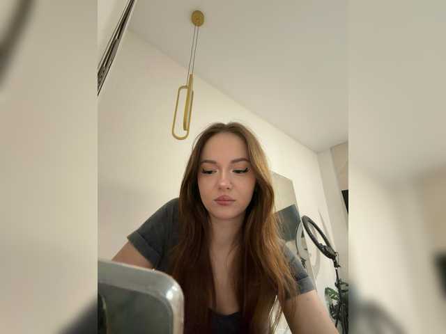 OlivkaVif live cam on BongaCams