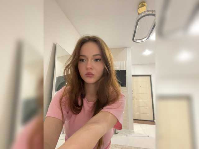 OlivkaVif live cam on BongaCams