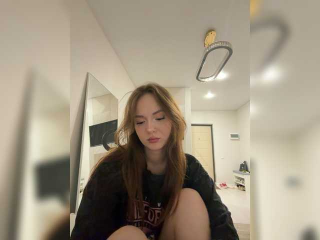 OlivkaVif live cam on BongaCams
