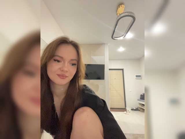 OlivkaVif live cam on BongaCams