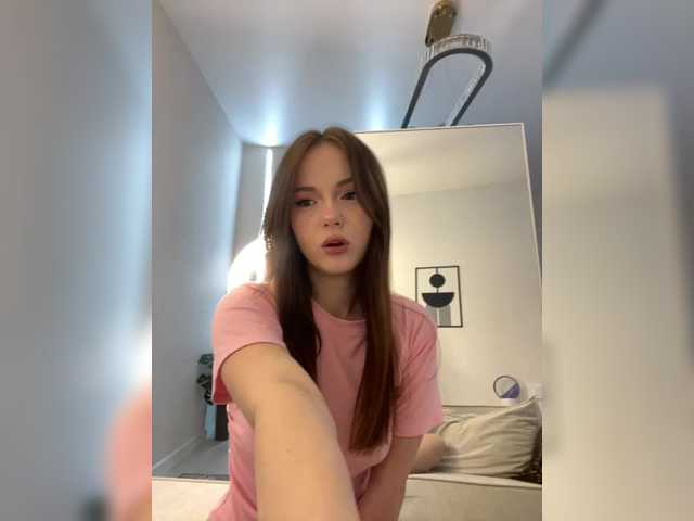 OlivkaVif live cam on BongaCams
