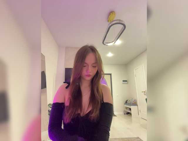 OlivkaVif live cam on BongaCams