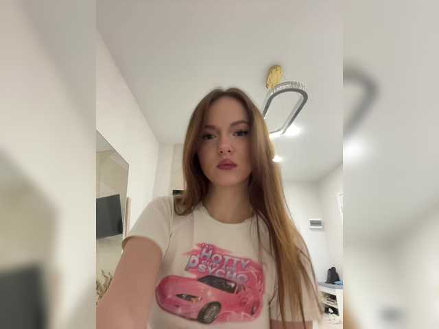 OlivkaVif live cam on BongaCams
