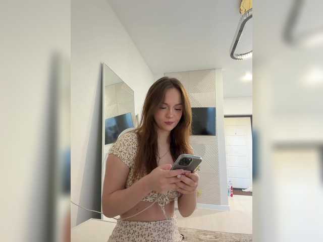OlivkaVif live webcam show