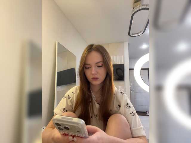 OlivkaVif live cam on BongaCams