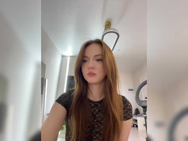 OlivkaVif live cam on BongaCams
