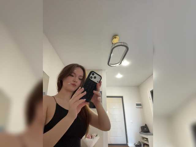 OlivkaVif live cam on BongaCams