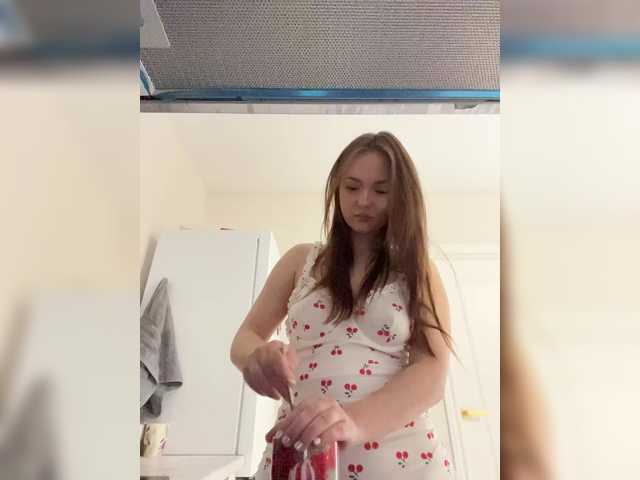 OlivkaVif live cam on BongaCams