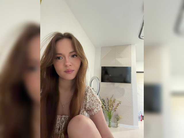 OlivkaVif live webcam show