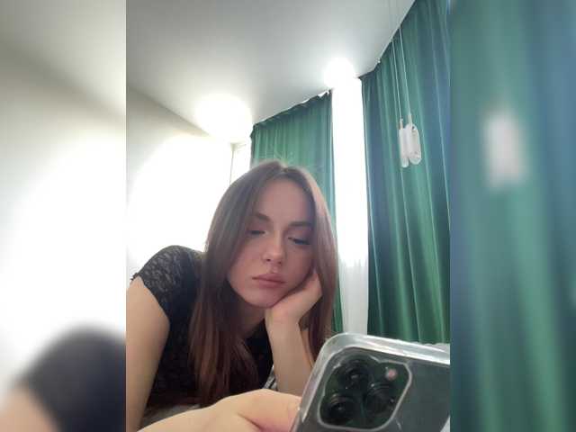 OlivkaVif live cam on BongaCams