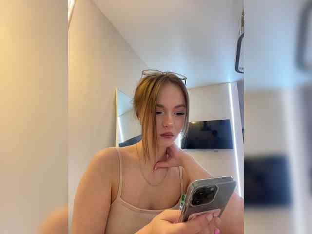 OlivkaVif Sex Cam Show