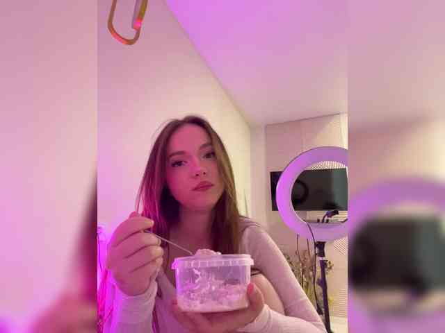 OlivkaVif webcam