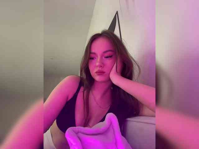 OlivkaVif Sex Cam Show
