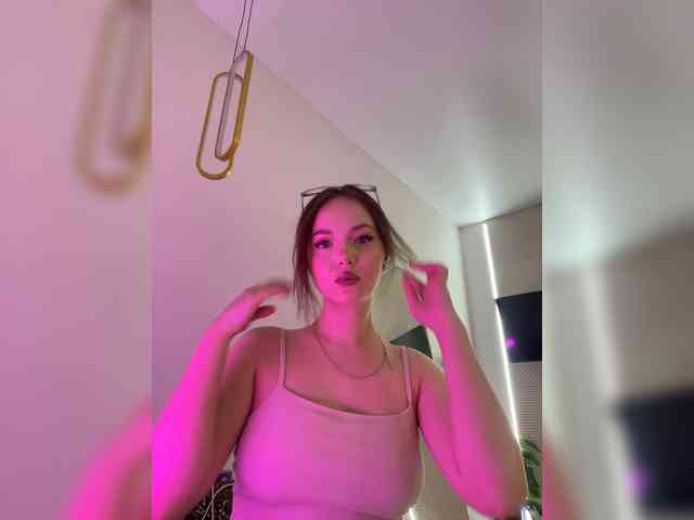 OlivkaVif Sex Cam Show