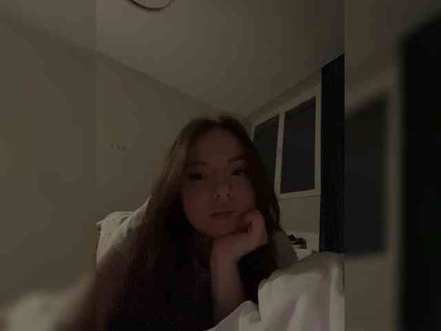 OlivkaVif Live Webcam on BongaCams