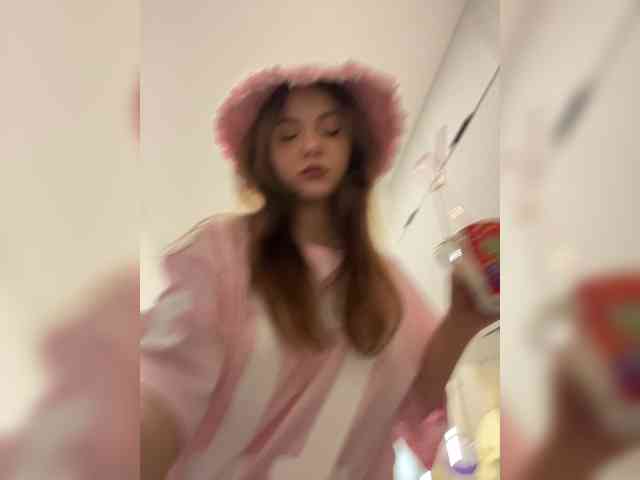 OlivkaVif webcam