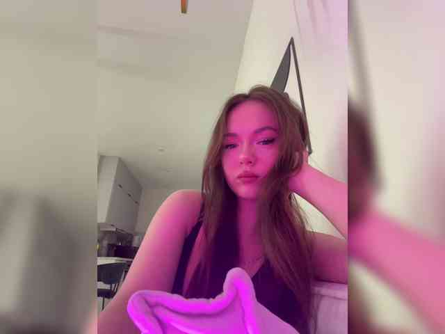 OlivkaVif Sex Cam Show