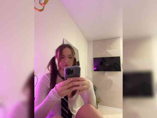 OlivkaVif Sex Cam Show