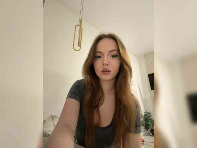 OlivkaVif Live Webcam on BongaCams