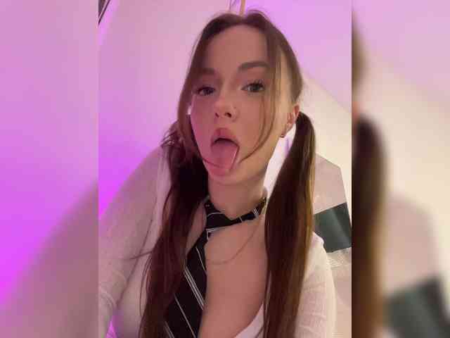 OlivkaVif Sex Cam Show